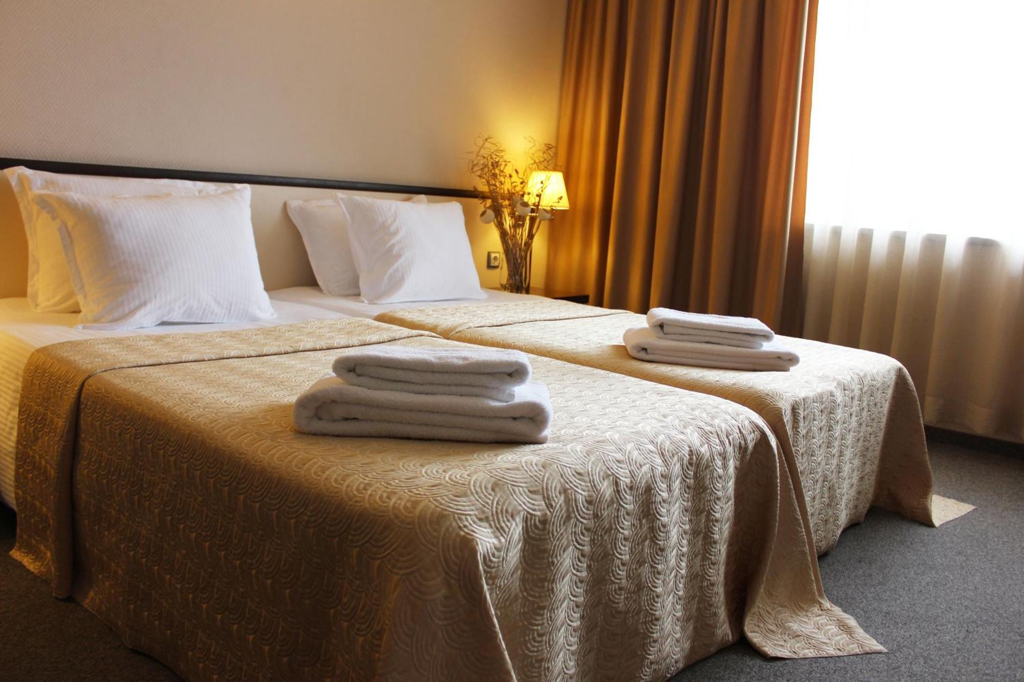 Kendros Hotel Plovdiv Bilik gambar