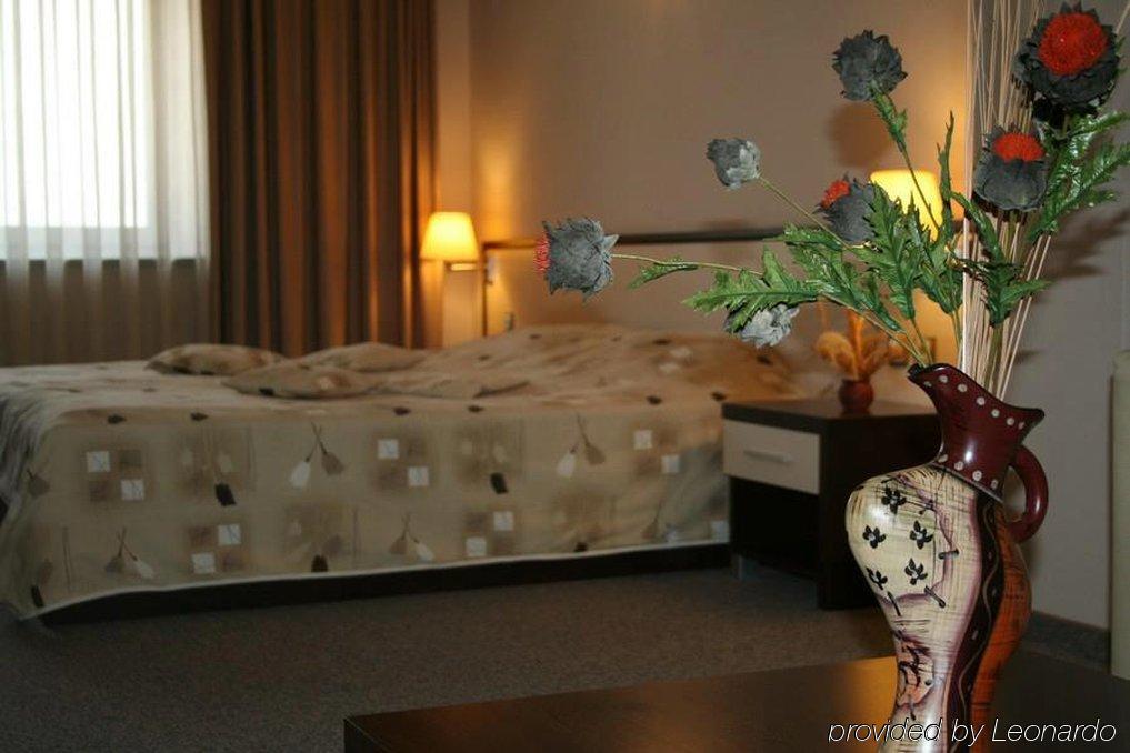 Kendros Hotel Plovdiv Luaran gambar