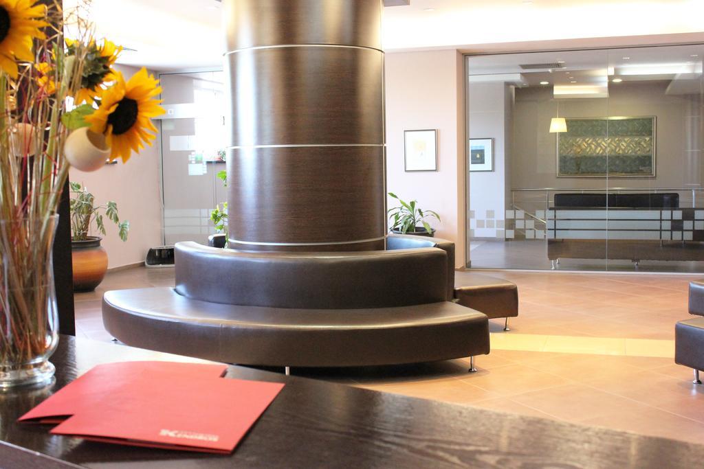 Kendros Hotel Plovdiv Luaran gambar