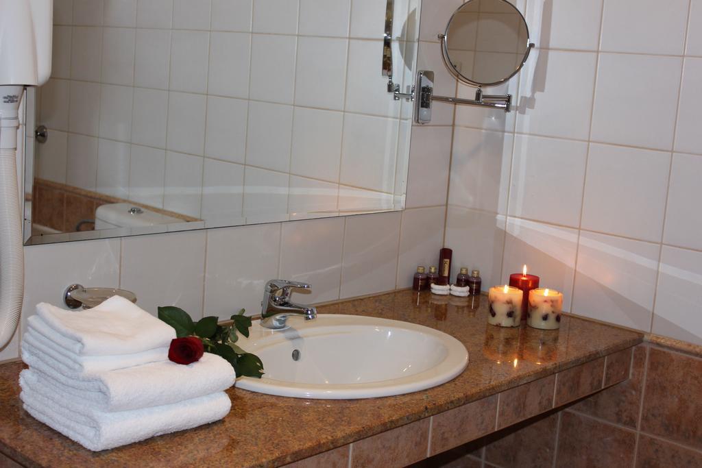 Kendros Hotel Plovdiv Bilik gambar