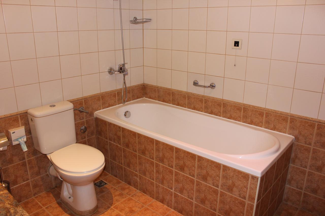 Kendros Hotel Plovdiv Luaran gambar